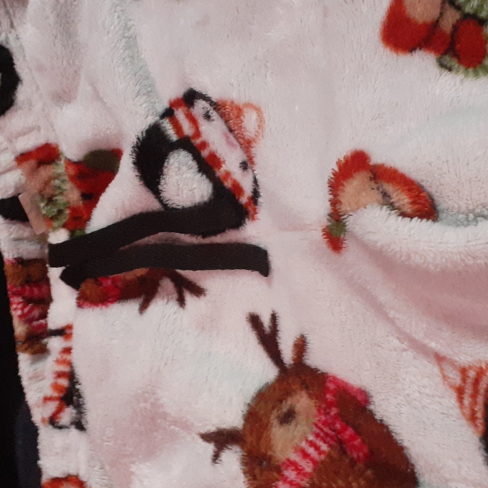 Pjs - Picture 2 of 4